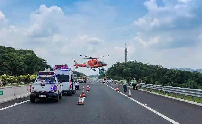 嵩明高速公路汽车救援案例