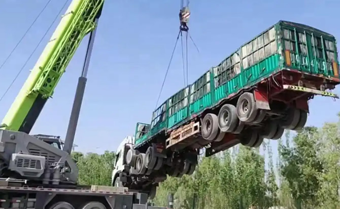嵩明道路脱困救援案例
